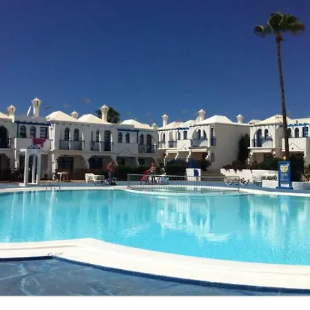 Apartament Avenida Touroperador Neckermann,3 *